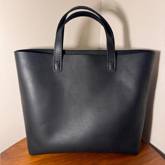 Portland Leather Medium Tote Bag in Full Grain Black Leather - Picture 7 of 12